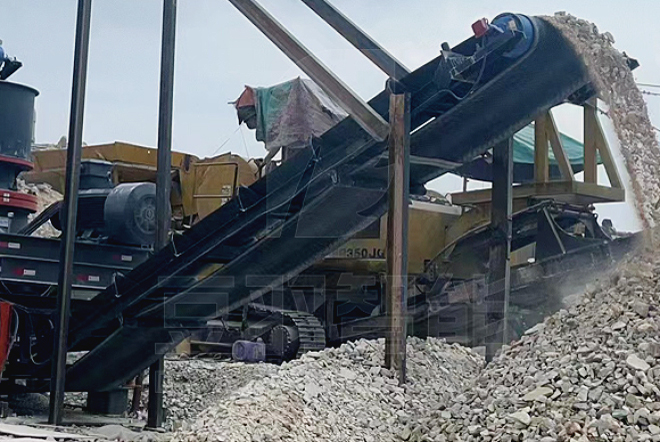 Construction waste crushing